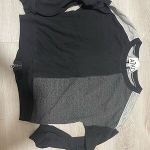 Aiko Black and Gray Zippered Top